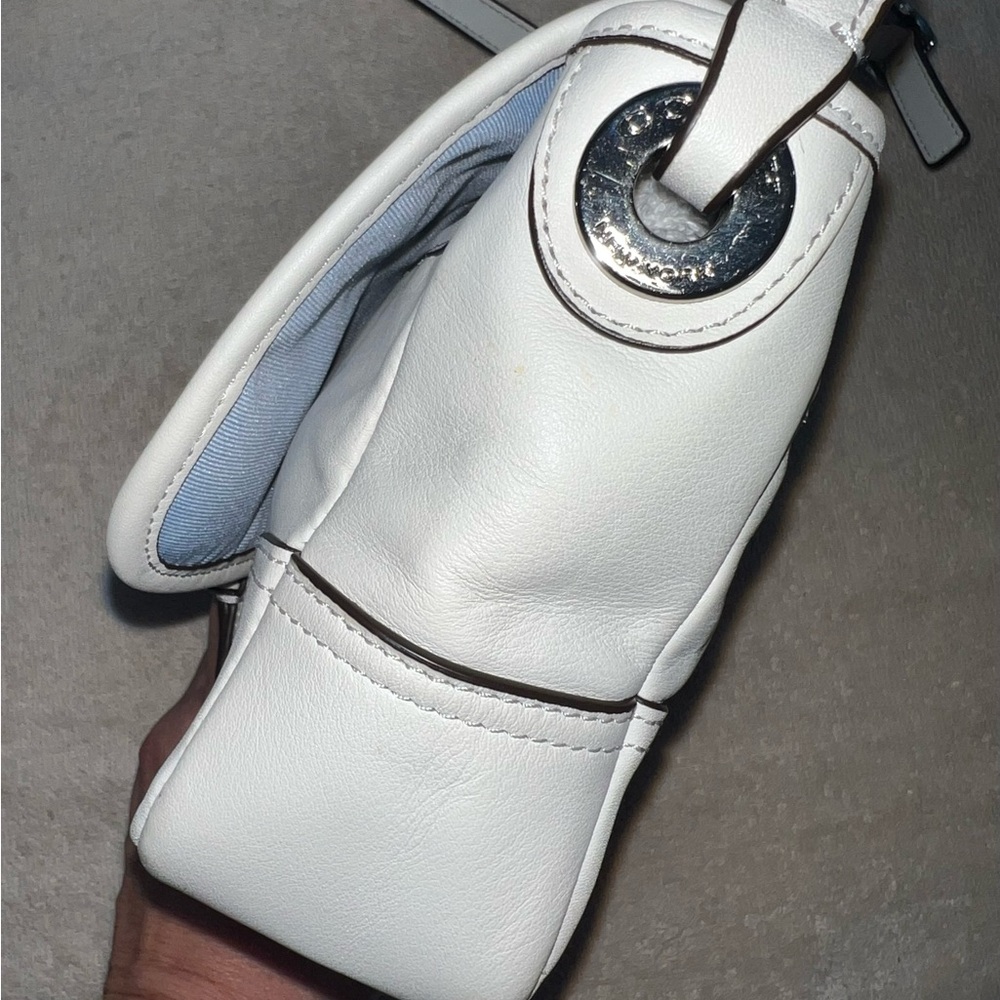 Coach Hadley Field Crossbody - A1481-F29763 - Picture 7 of 13